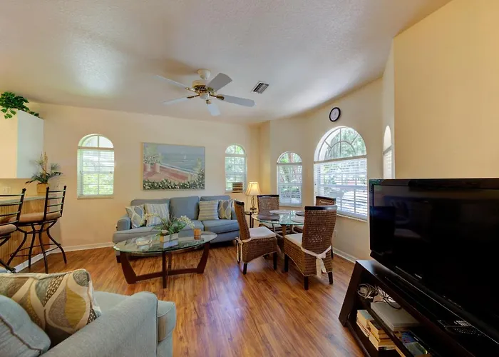 Beautiful Property On Siesta Key
